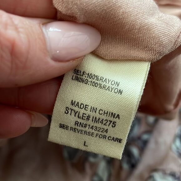 ILLA ILLA pink floral skirt set | size L | NWT - Picture 6 of 6